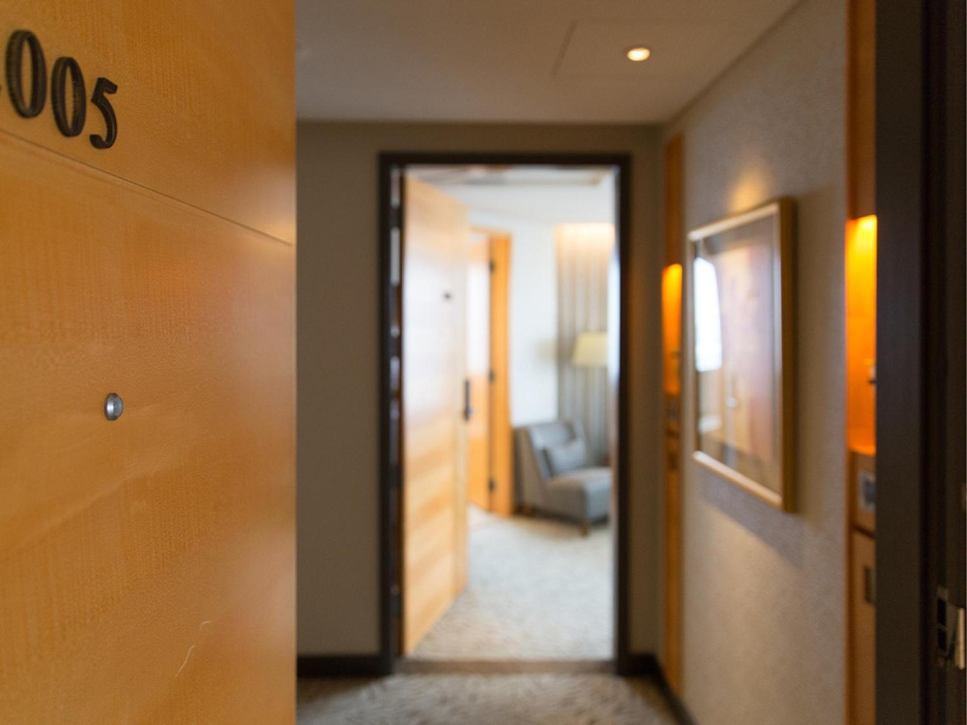 Windsor Hotel Taichung Habitación foto A room at the hotel